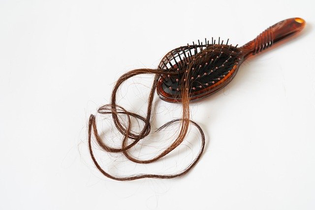 How to Prevent Hair Loss in Men: 12 Effective Ways 5 harsh brushing