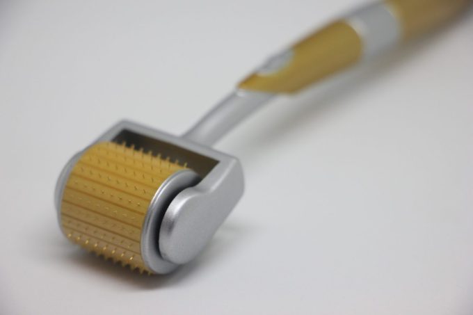 Derma Roller For Hair Growth: Benefits and How to Use 6 Derma Roller